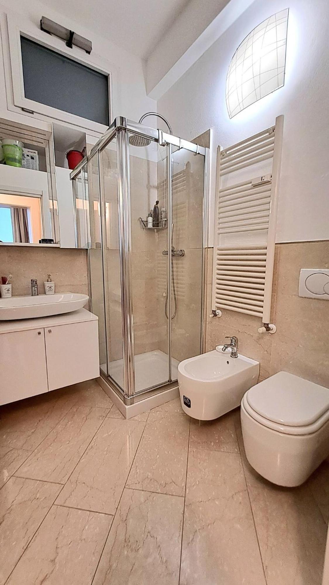 Modern And Cozy In Darsena Area Milan