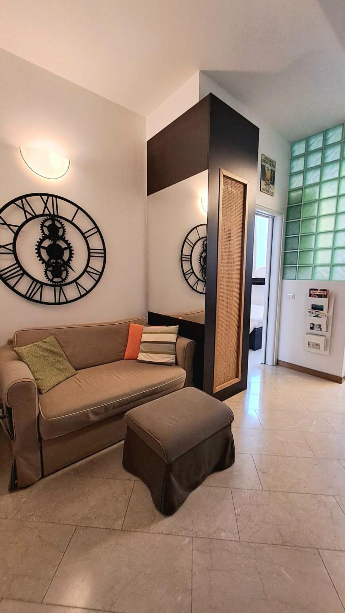 Modern And Cozy In Darsena Area * Milan