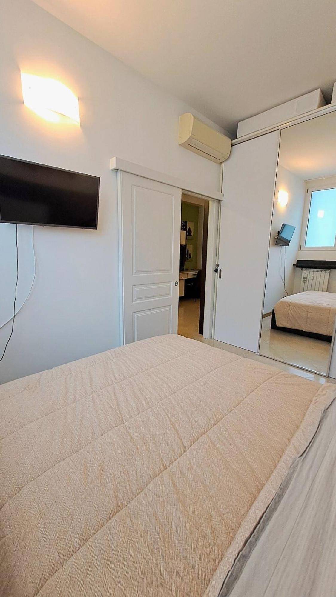 Apartment Modern And Cozy In Darsena Area *